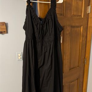 Old Navy Black Midi Dress